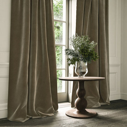 Linwood Omega IV Taupe