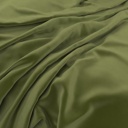 Warwick Plush Velvet IV Vine