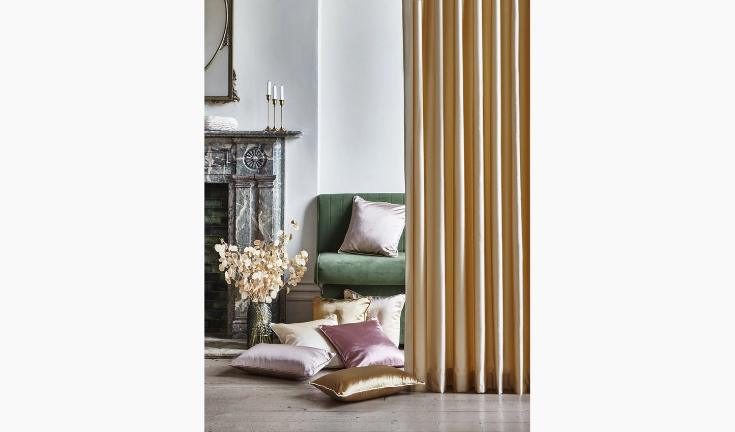 Prestigious Textiles Raffles Ecru