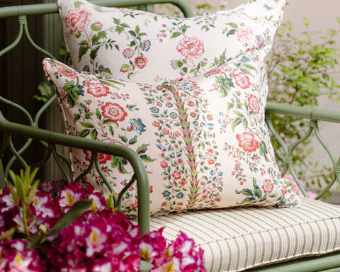 Sanderson Rose Pergola Outdoor Chintz