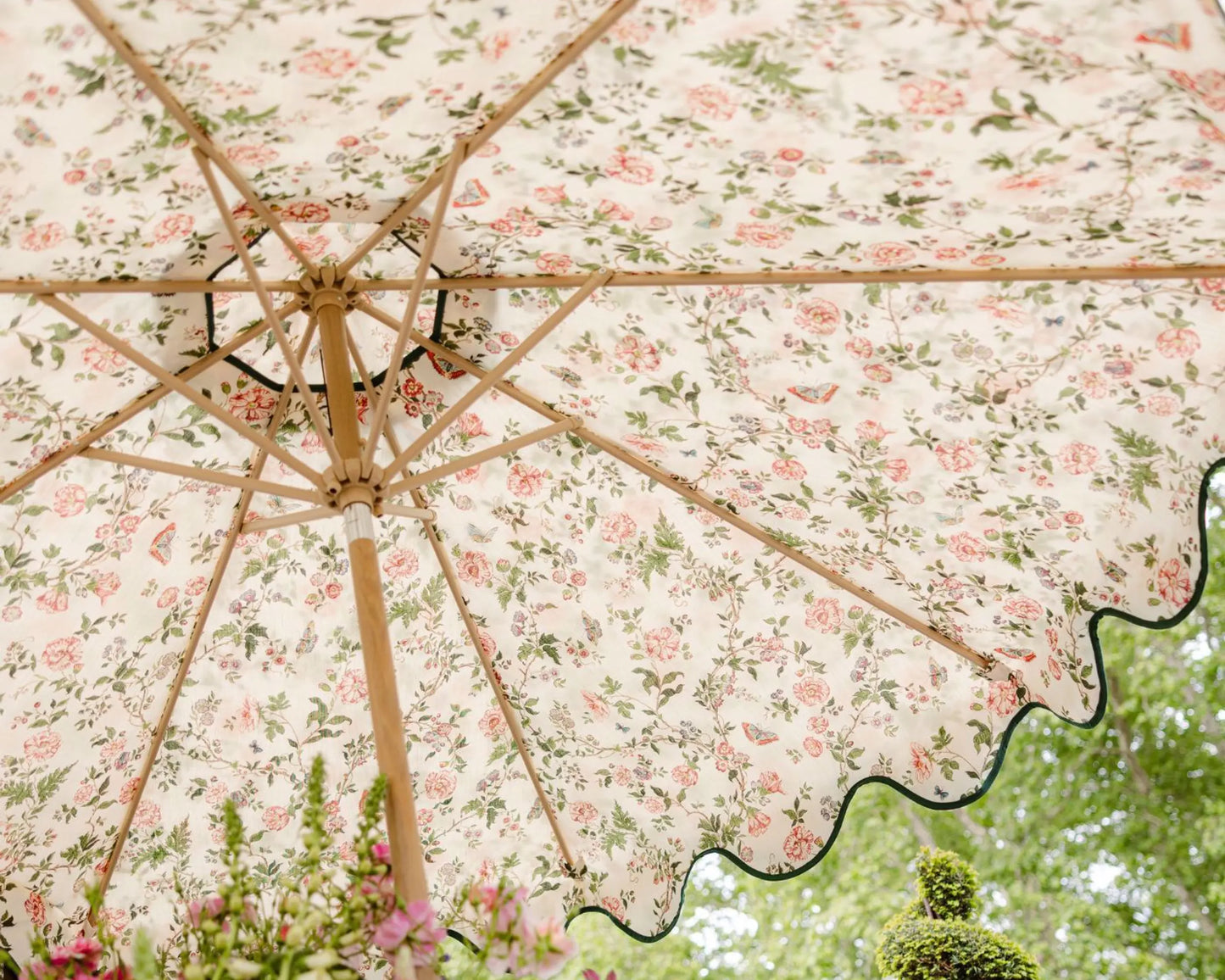 Sanderson King's Rose Outdoor Chintz
