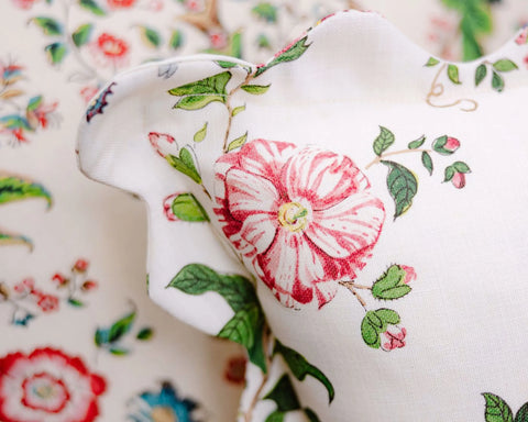 Sanderson King's Rose Outdoor Chintz