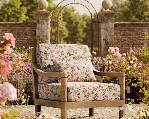 Sanderson King's Rose Outdoor Chintz