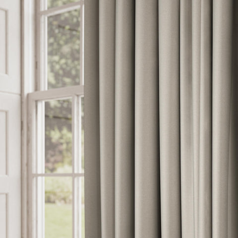 Warwick Shuteye Champagne