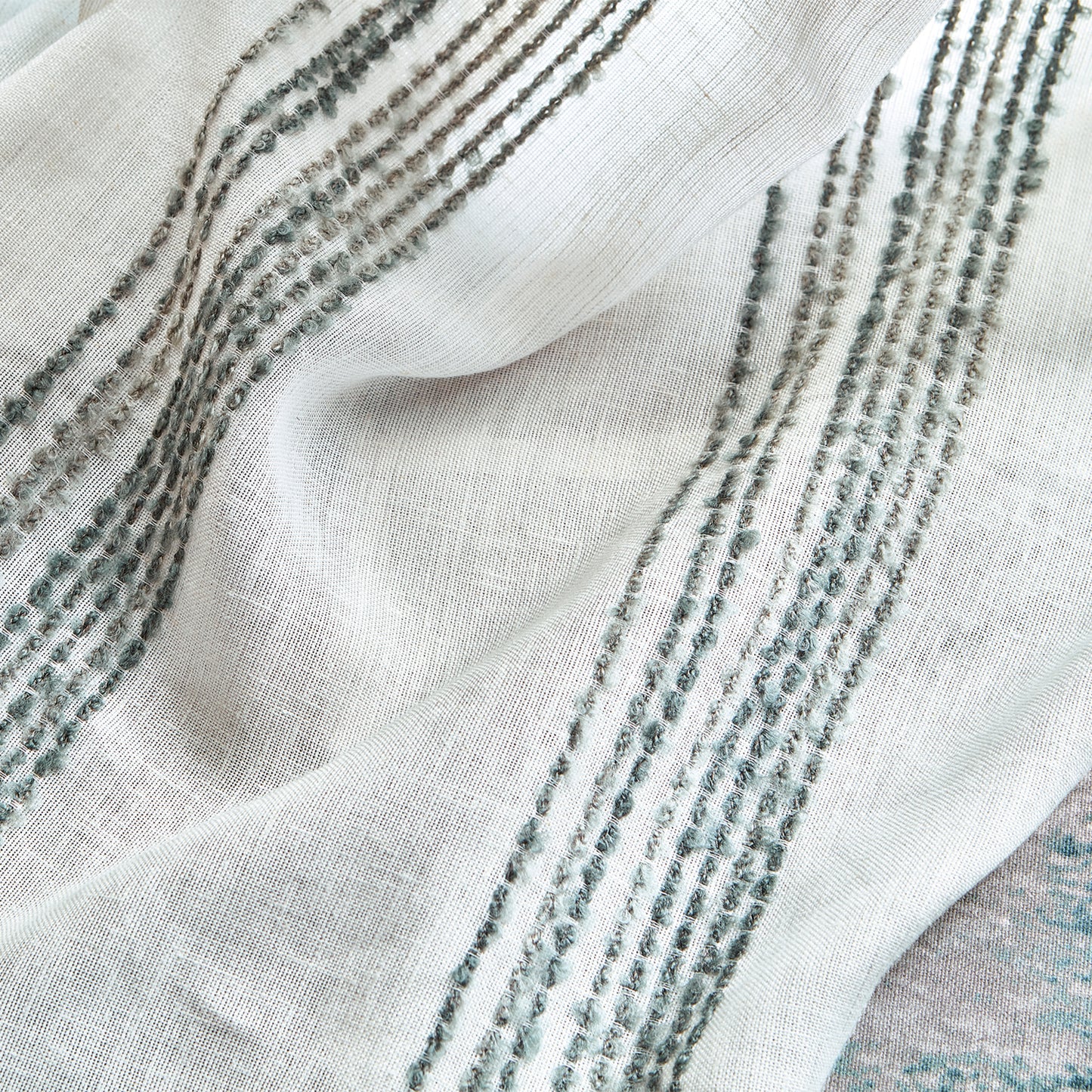 Villa Nova Harley Celedon