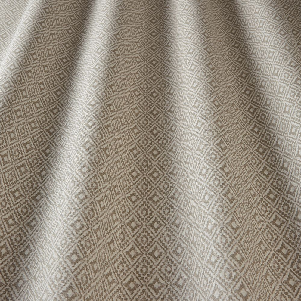 iLiv Aztec Linen