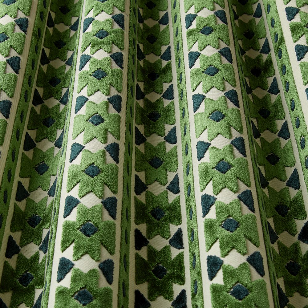 iLiv Bazaar Emerald