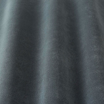 iLiv Carwyn Prussian