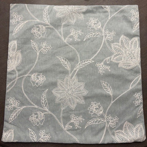 2x Embroidery Blue cushion covers 50cmx50cm