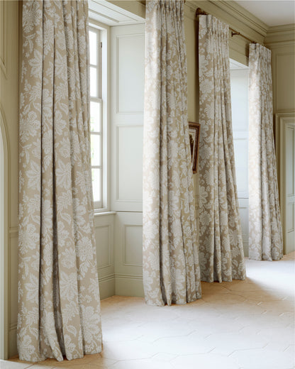 James Hare Cartouche Jacobean Mineral