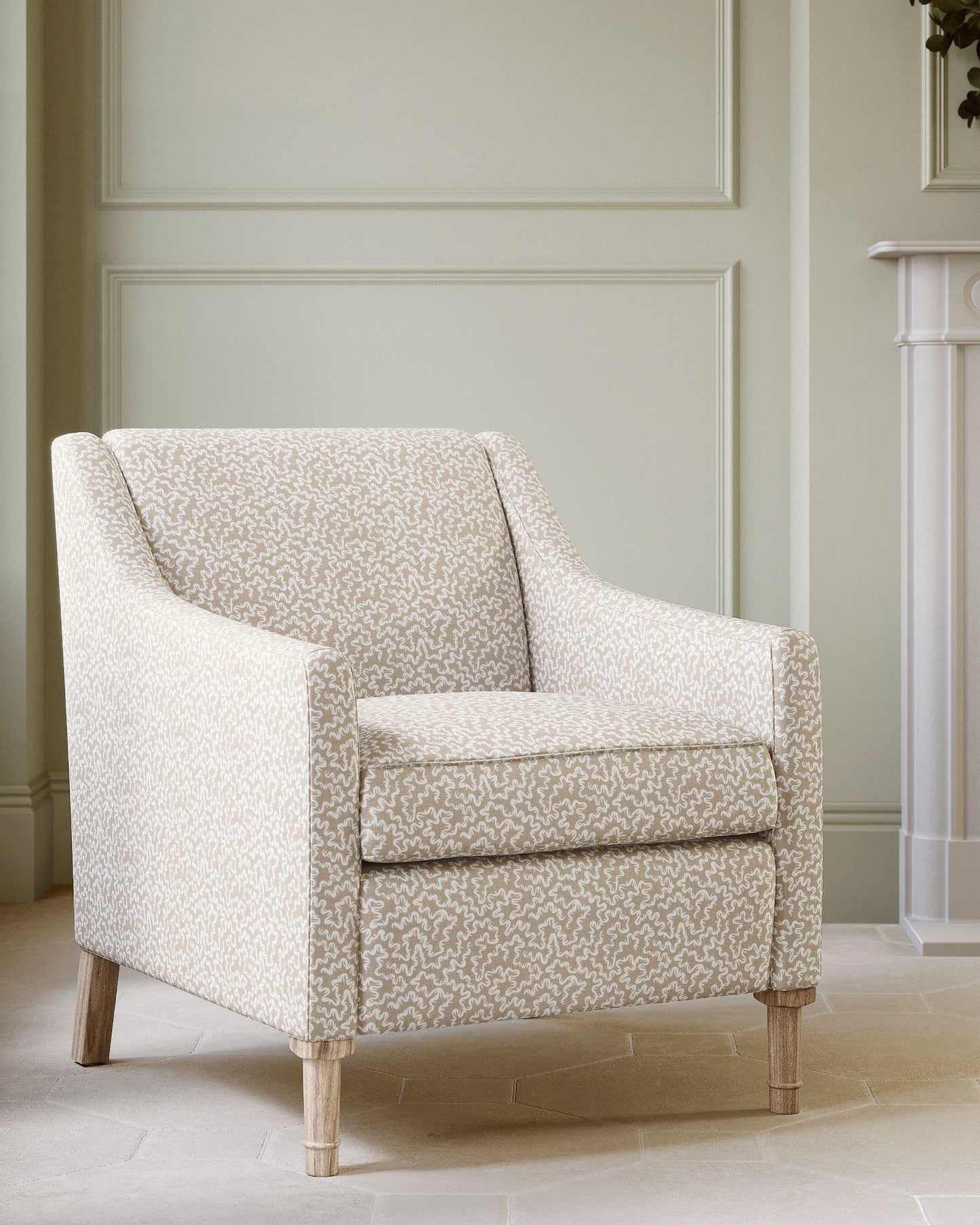 James Hare Lamerie Vermicelli Mineral