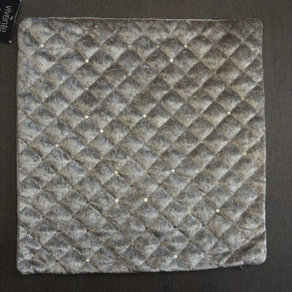 5x Mixture of Gold cushion covers 40x40cm