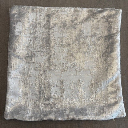 6x Mixture of Silver/Grey cushion covers 40x40cm