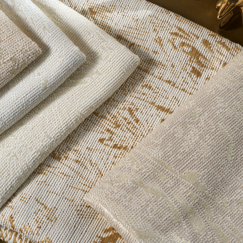 Archroll Marrakech Collection Fabric: JW3000-4