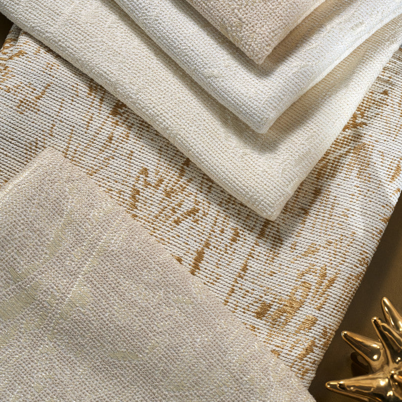 Archroll Marrakech Collection Fabric: JW3000-4