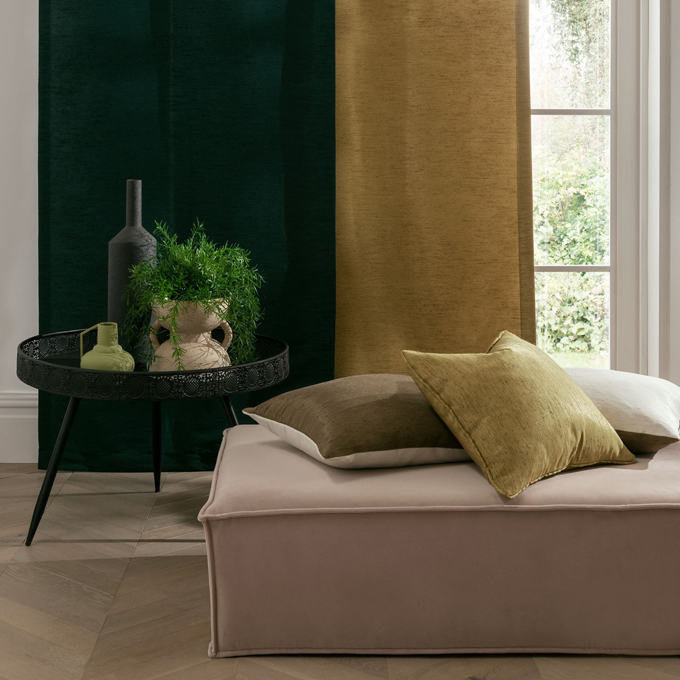 Clarke & Clarke Ravello Ivory