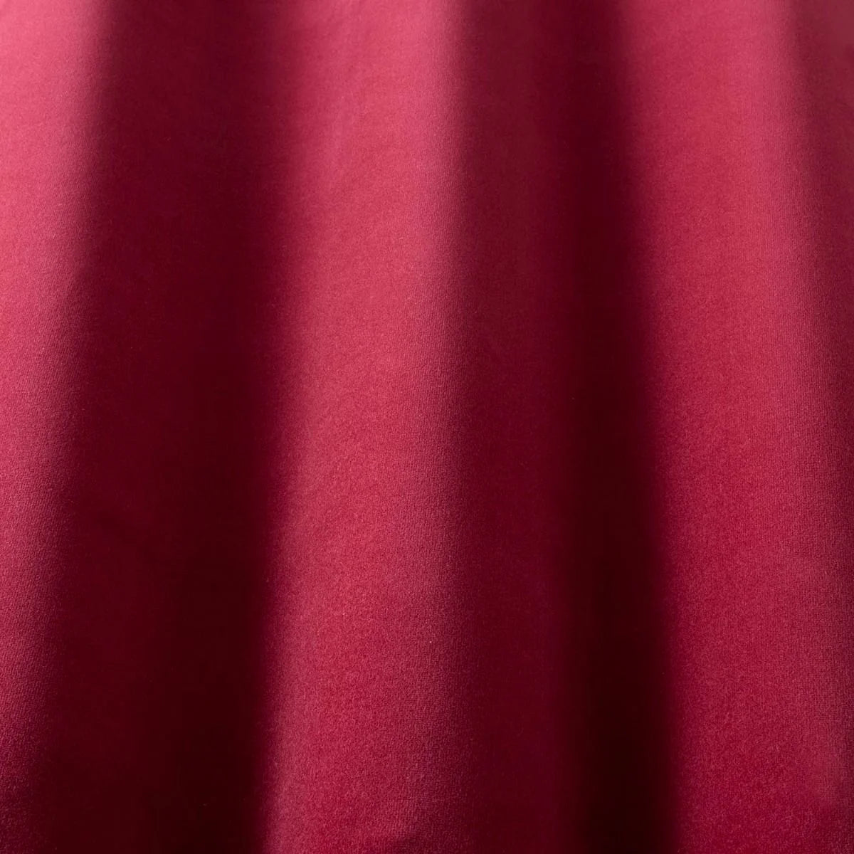 iLiv Studio Velvet Raspberry