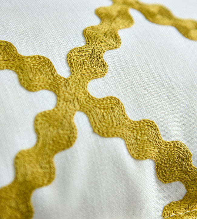 Scion Swithland Embroidery Honey