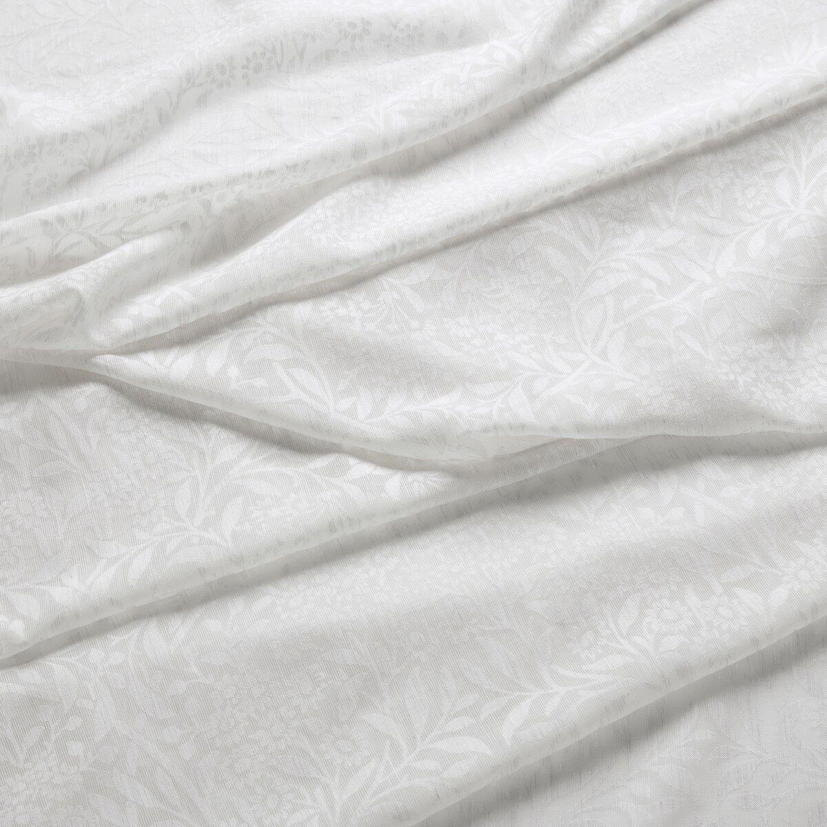 William Morris Michaelmas Daisy Sheer Chalk