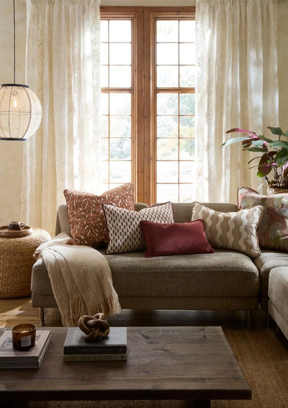 iLiv Orelia Cedar