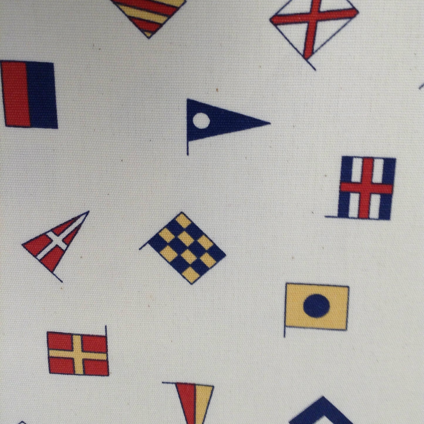 Flags Natural (280cm wide)