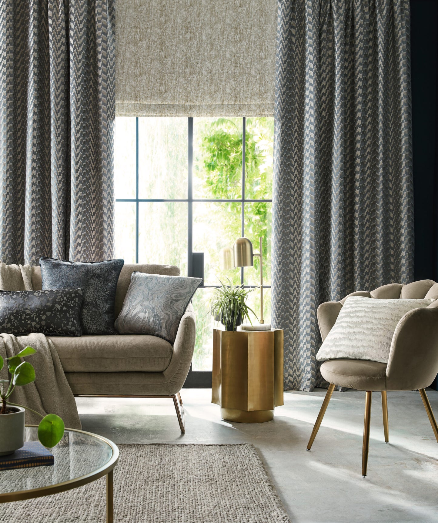 Ashley Wilde Anthracite Truffle