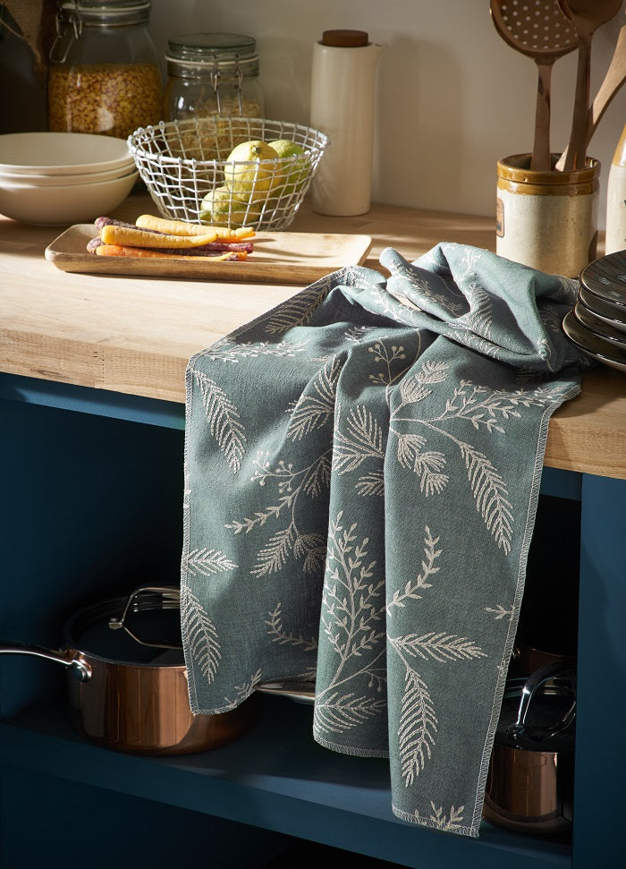 iLiv Harper Wedgewood